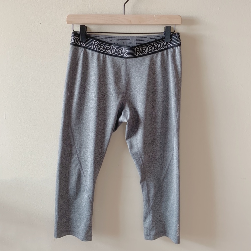 gray capri leggings